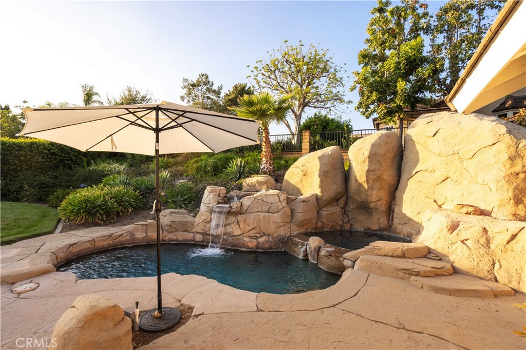 7157 Via Dicha Property Photo 42