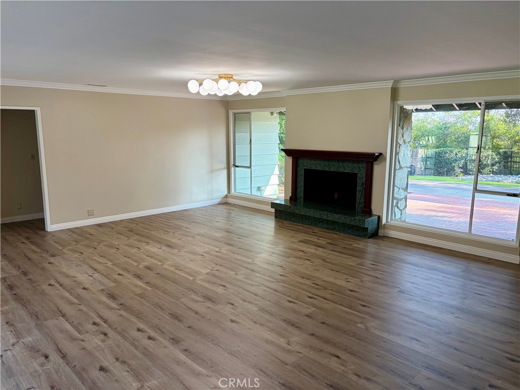 645 W Foothill Blvd Property Photo 14