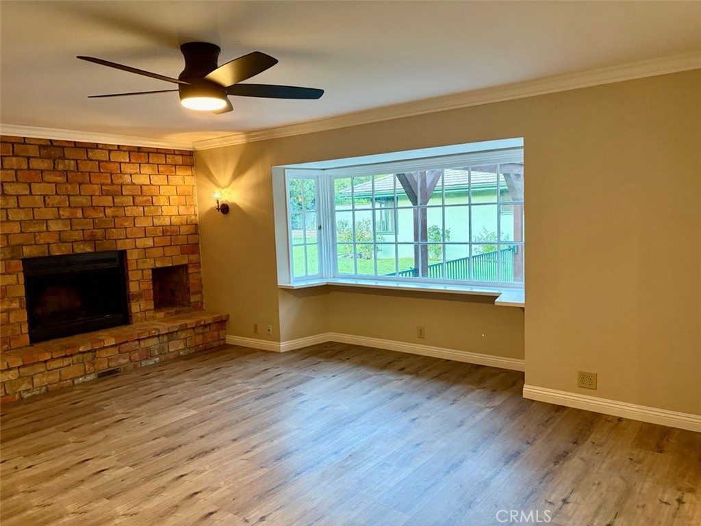 645 W Foothill Blvd Property Photo 26