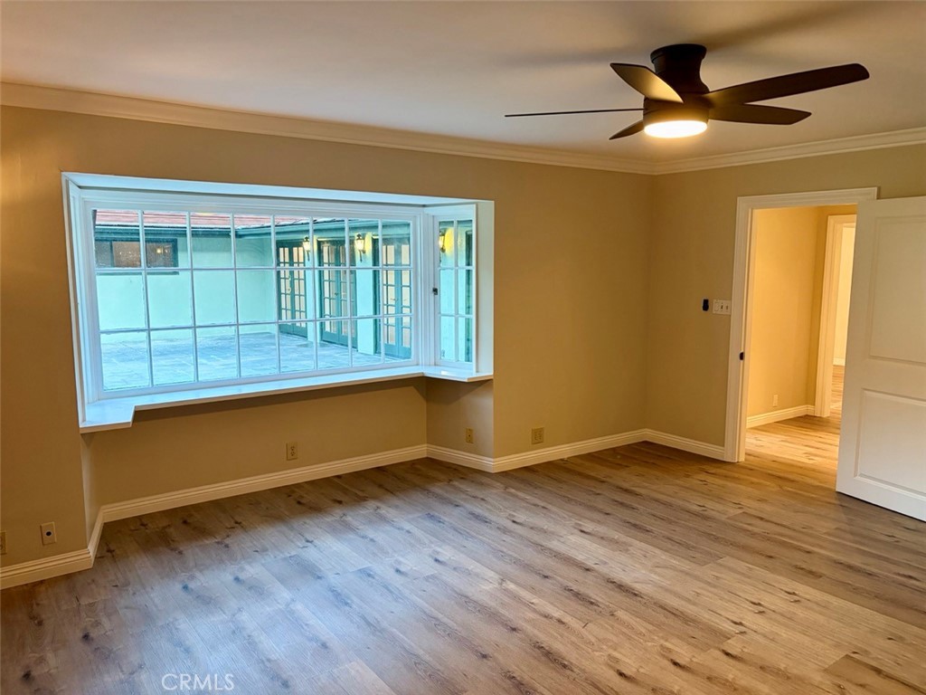 645 W Foothill Blvd Property Photo 27