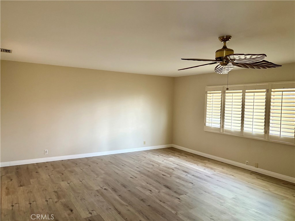 645 W Foothill Blvd Property Photo 30