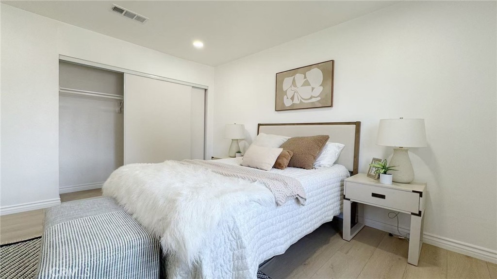 354 Van Ness Property Photo 11