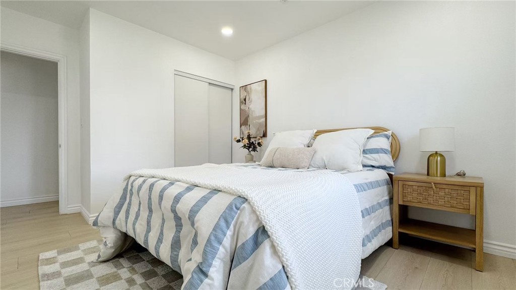 354 Van Ness Property Photo 13