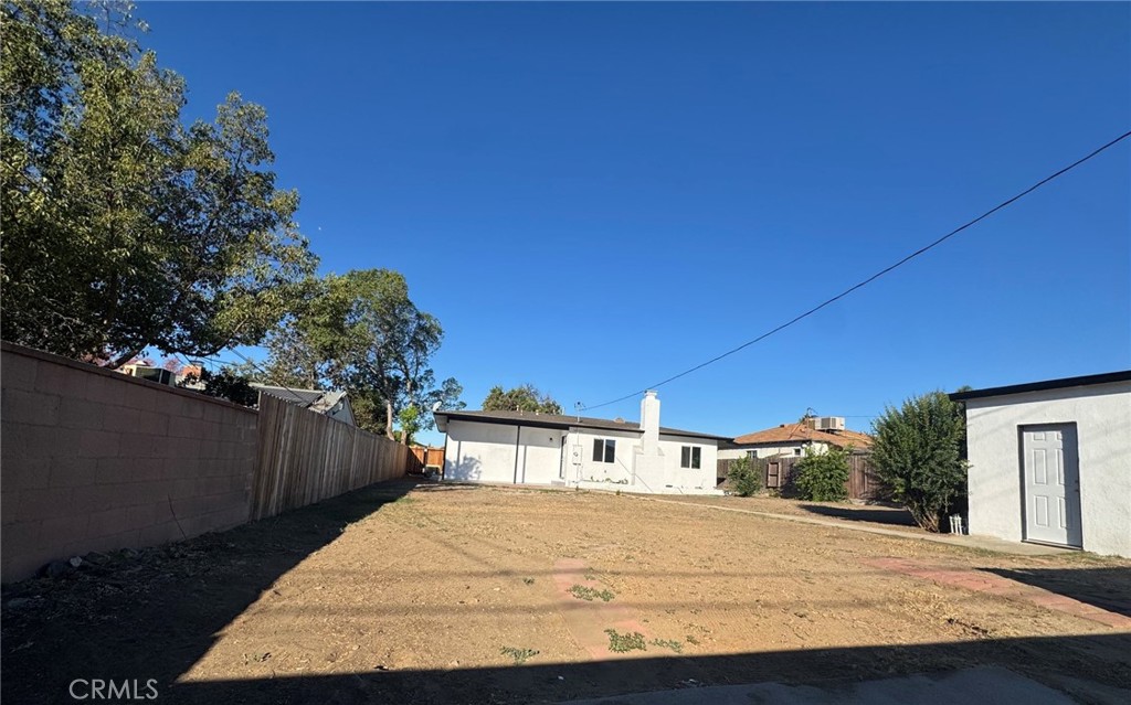354 Van Ness Property Photo 19