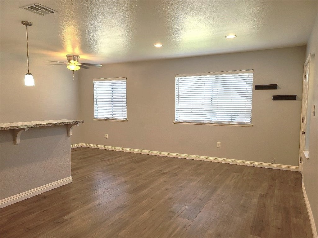 139 Sinclair Avenue 2 Property Photo 4