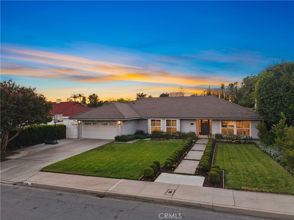521 N Altura Road Property Photo 4