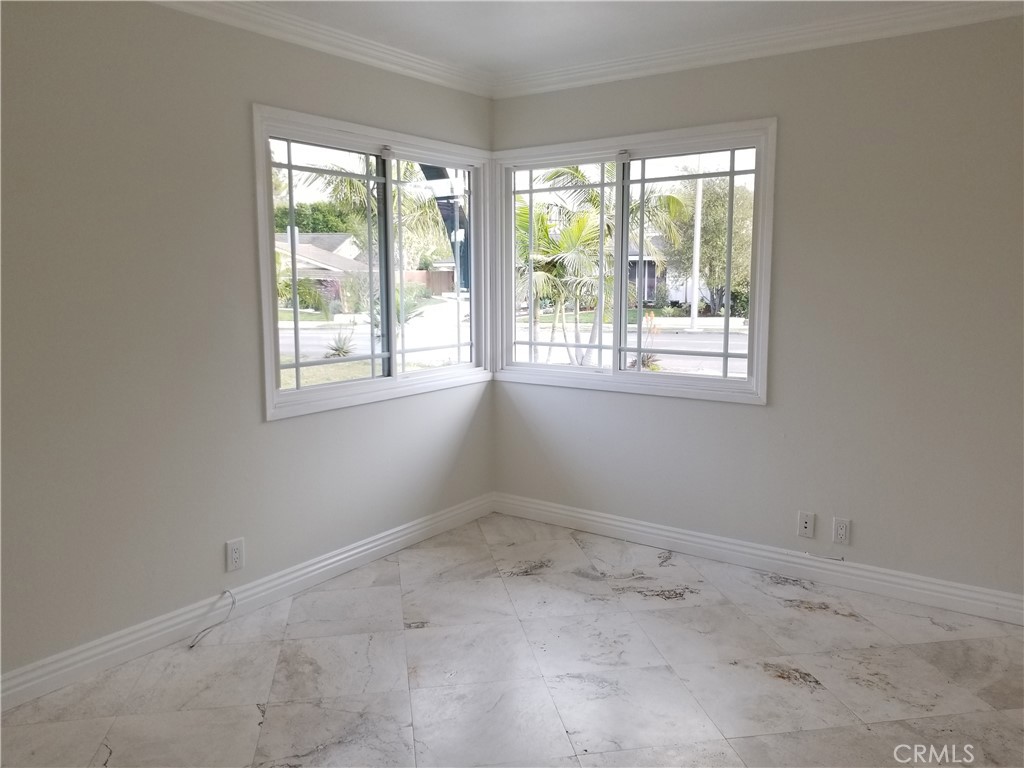 2863 Serang Place Property Photo 9