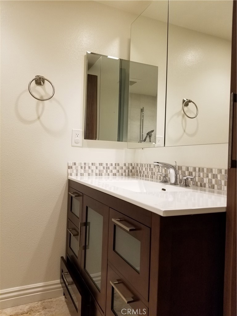 2863 Serang Place Property Photo 17