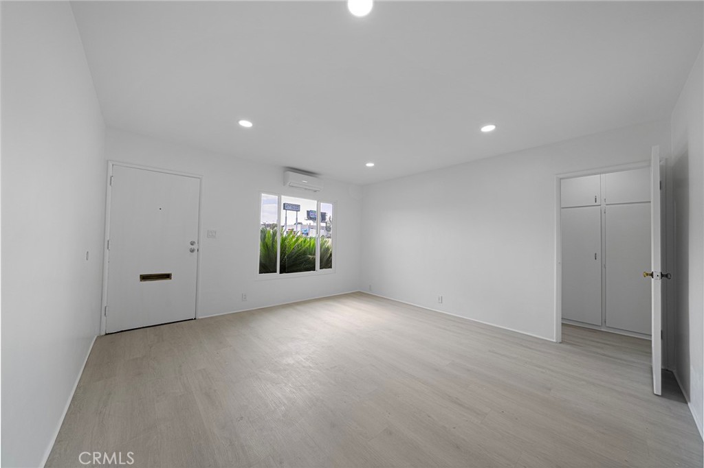 7282 Jackson Place Property Photo 7