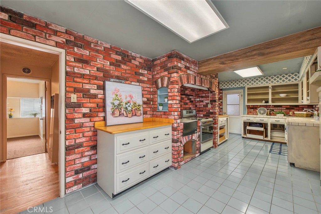 9147 Olive Street Property Photo 17
