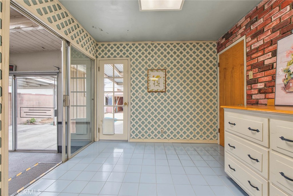 9147 Olive Street Property Photo 18