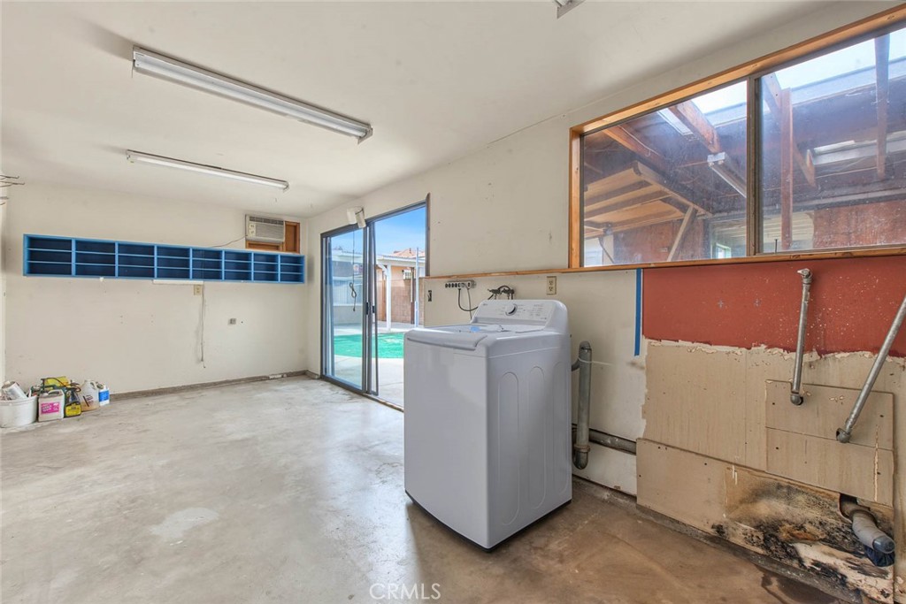 9147 Olive Street Property Photo 43