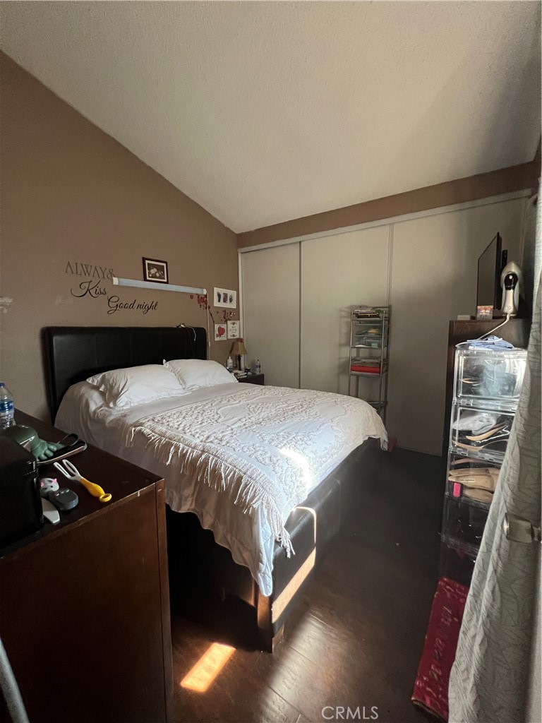 2421 S Reservoir Property Photo 11