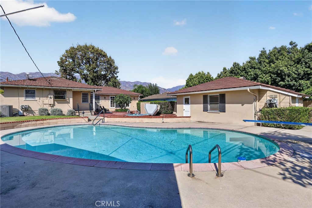 1154 La Rosa Property Photo 52