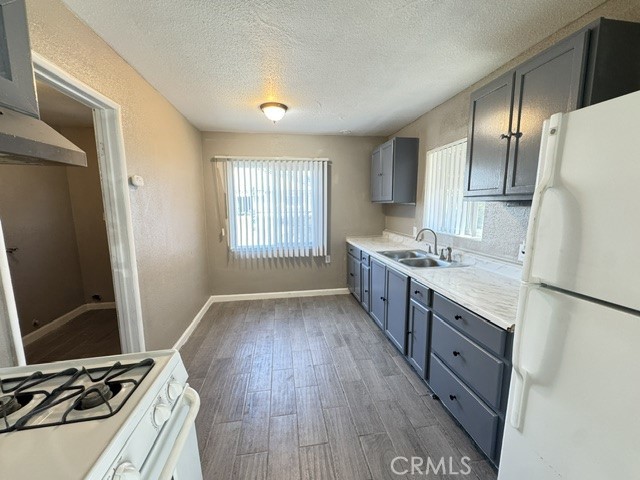 1472 1/2 Sepulveda Property Photo 3