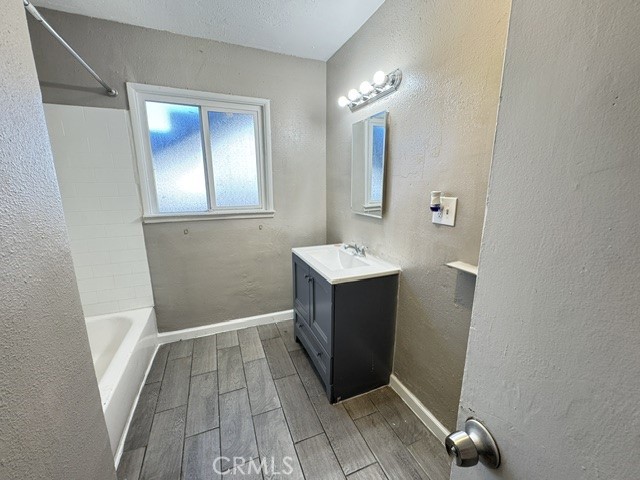 1472 1/2 Sepulveda Property Photo 8