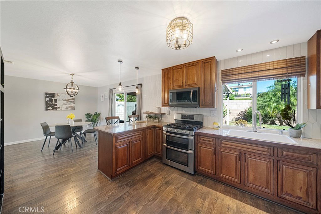 20179 Barnard Avenue Property Photo 10