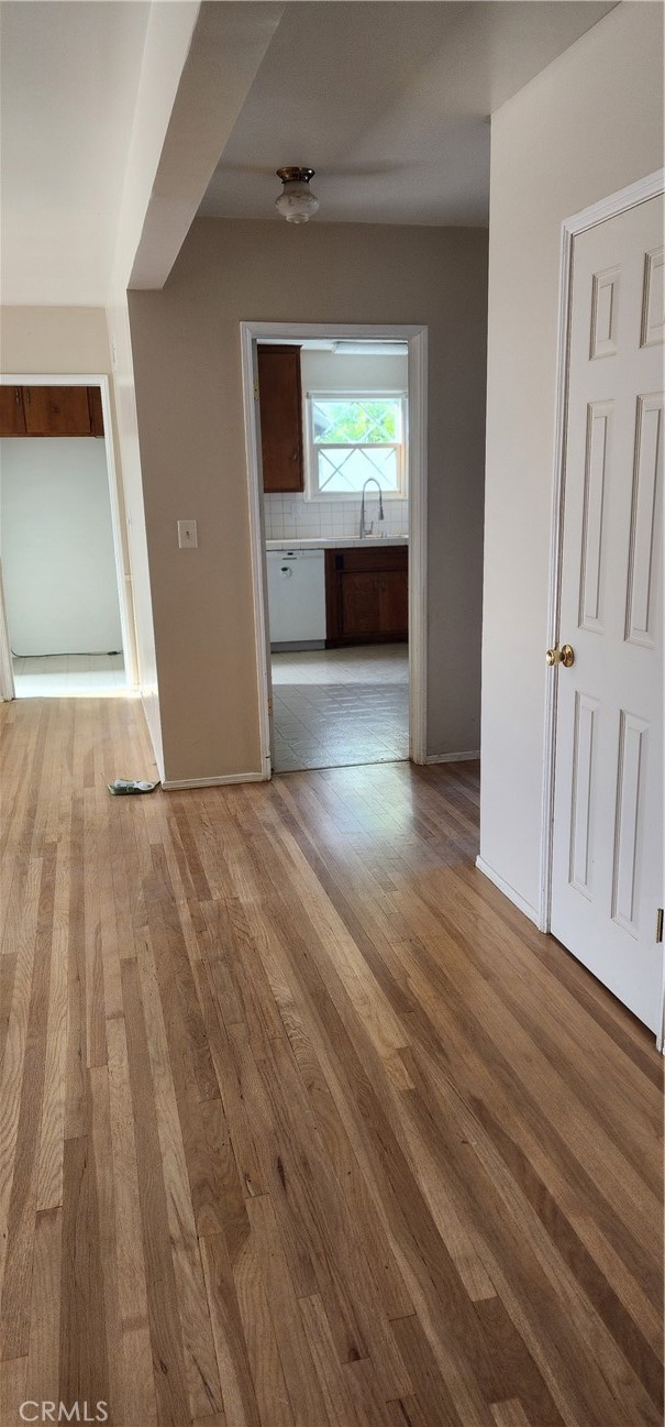 10436 Columbus Avenue Property Photo 23