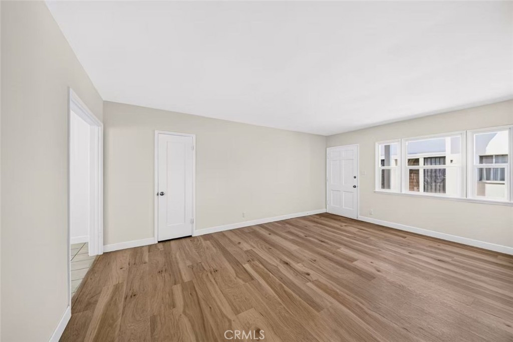 12320 12314 Washington Place Property Photo 8