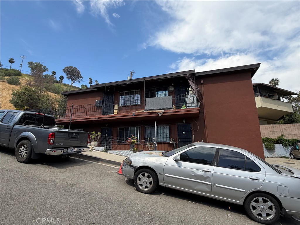 1495 Stadium Way Property Photo 2