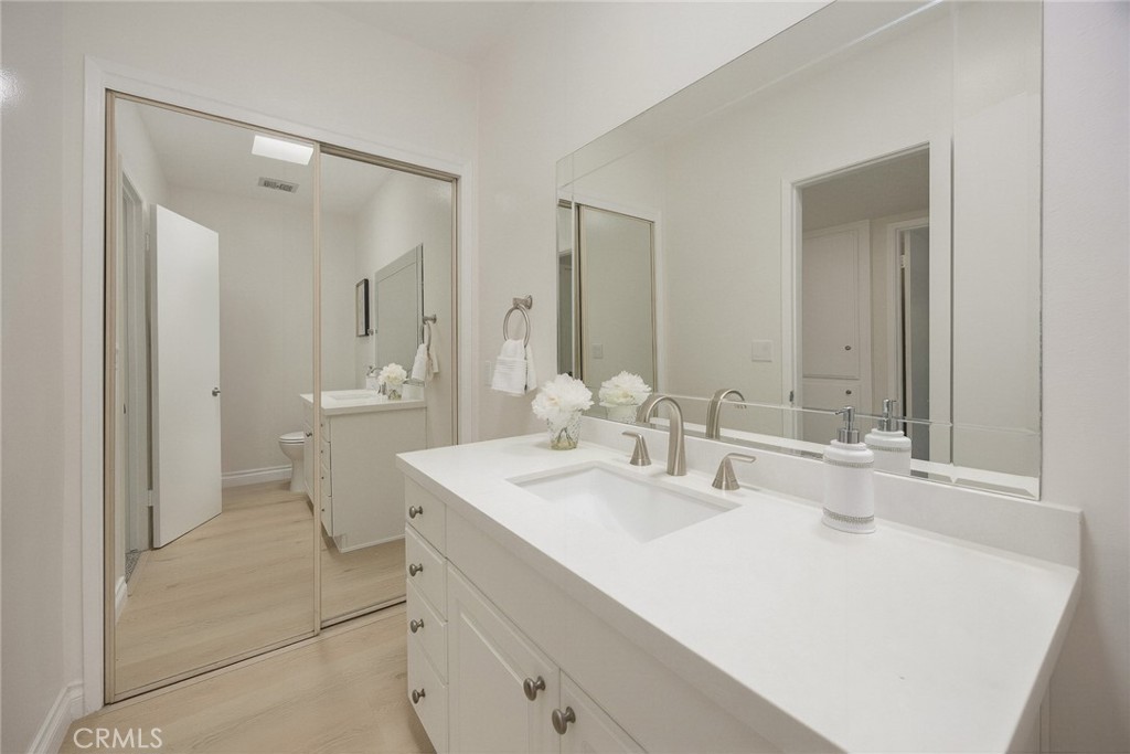 420 S Madison Avenue 301 Property Photo 19