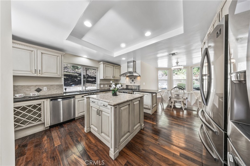 2127 Canyon Road Property Photo 12