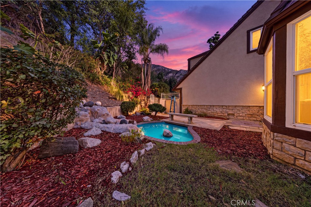 2127 Canyon Road Property Photo 27