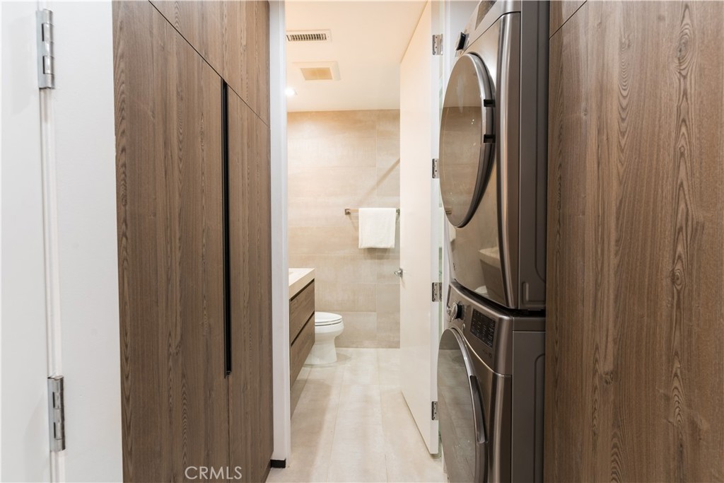 8148 1/2 Gould Avenue Property Photo 11
