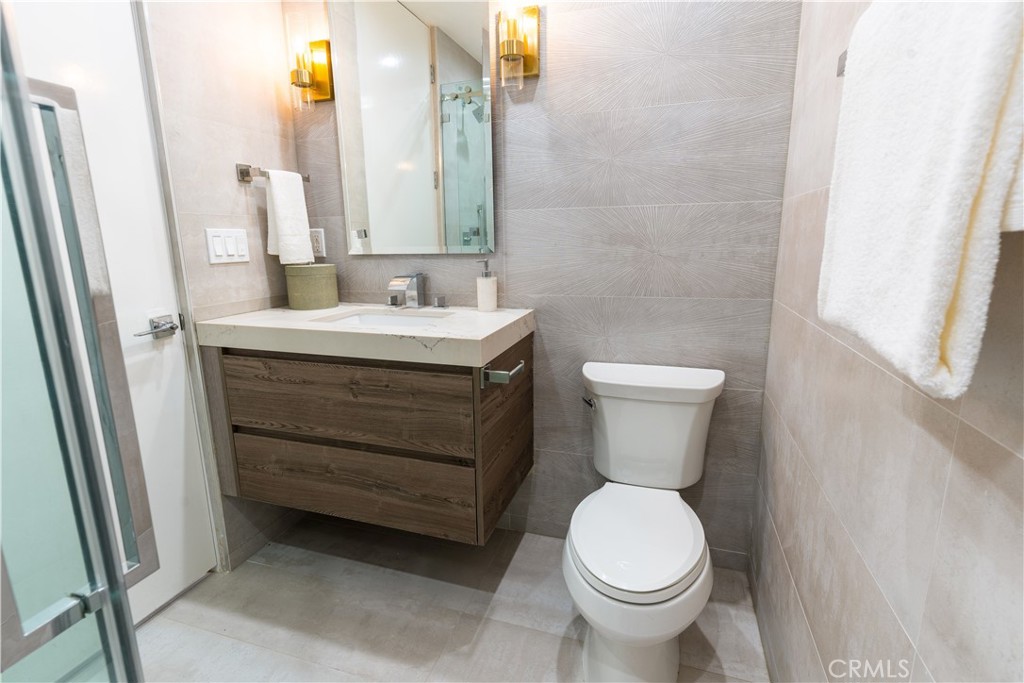 8148 1/2 Gould Avenue Property Photo 12