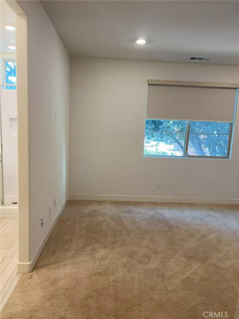 2608 Winston Court Property Photo 6