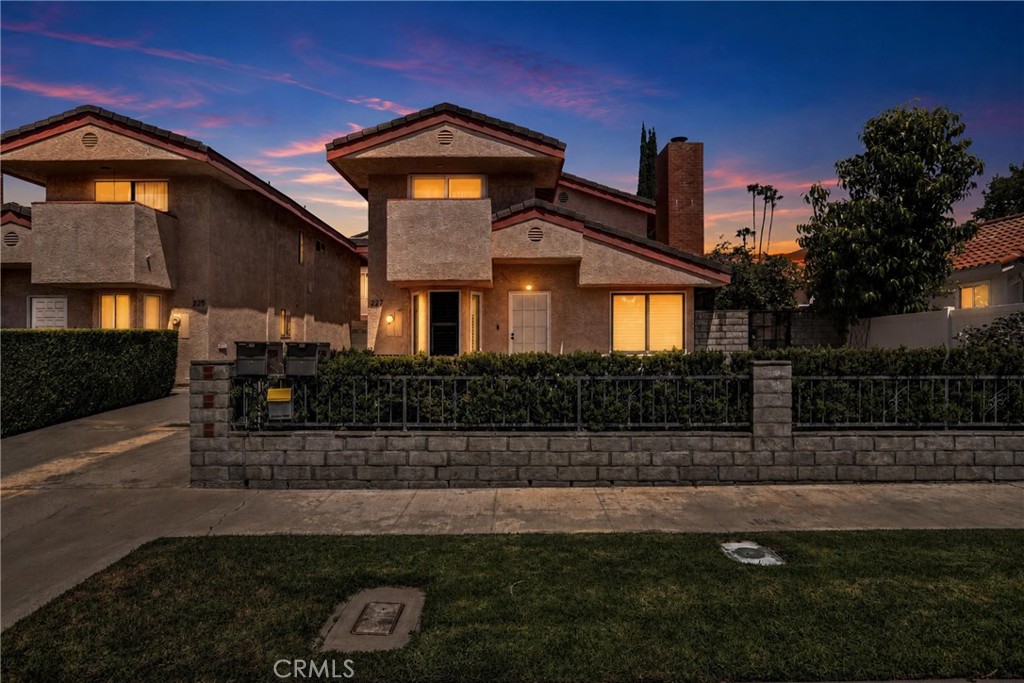 227 California A Property Photo 1