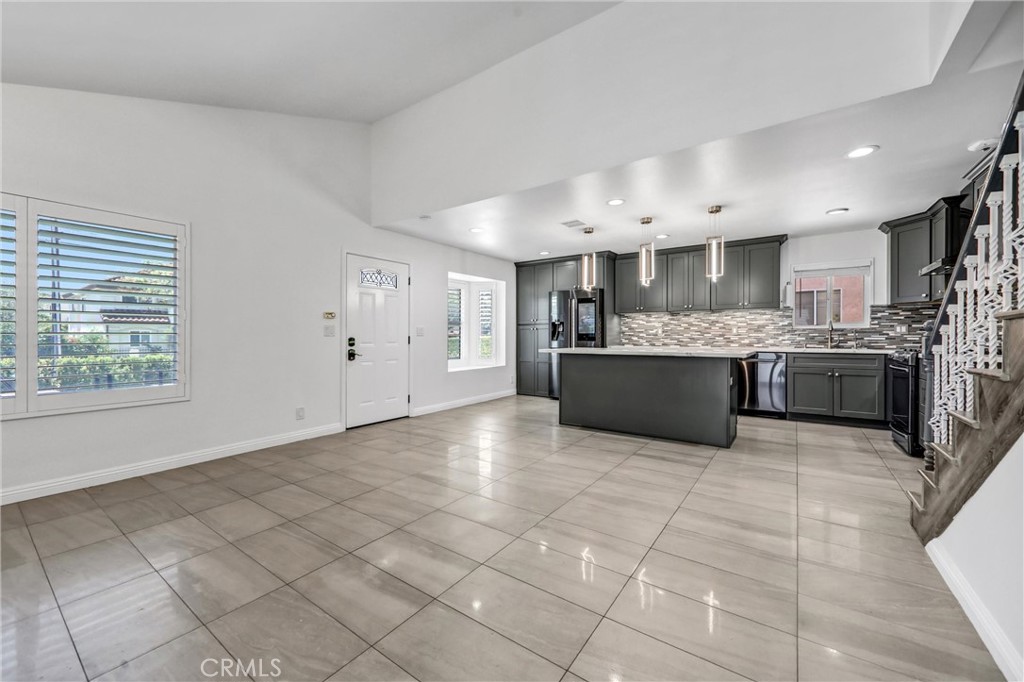 227 California A Property Photo 18