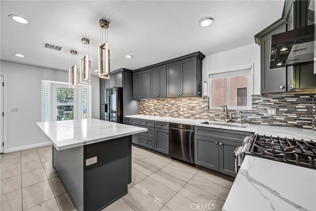 227 California A Property Photo 21