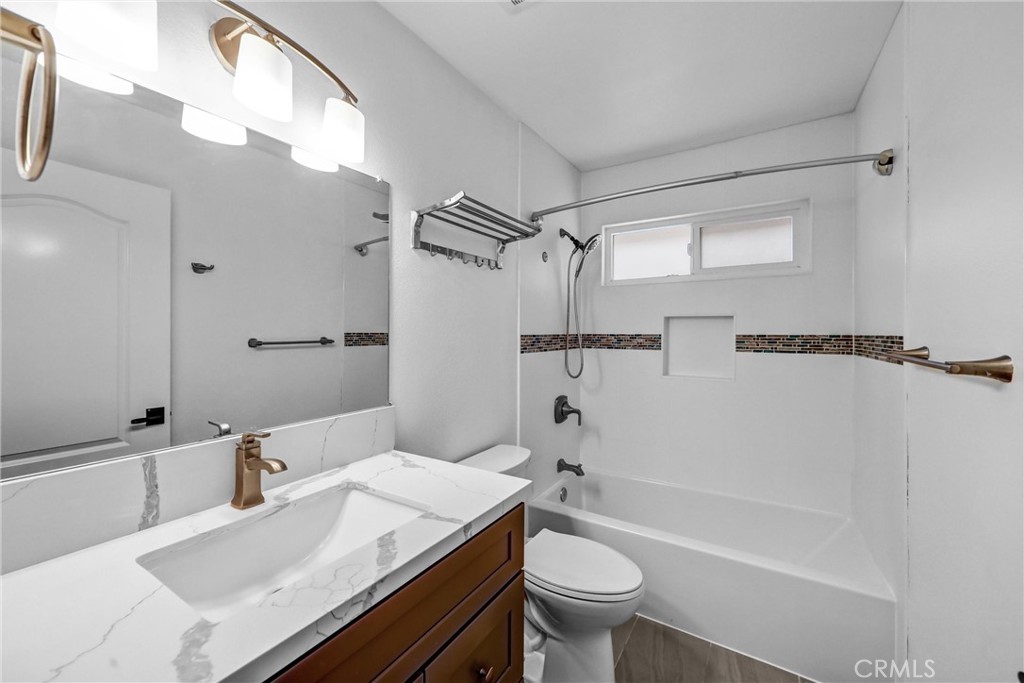 227 California A Property Photo 31