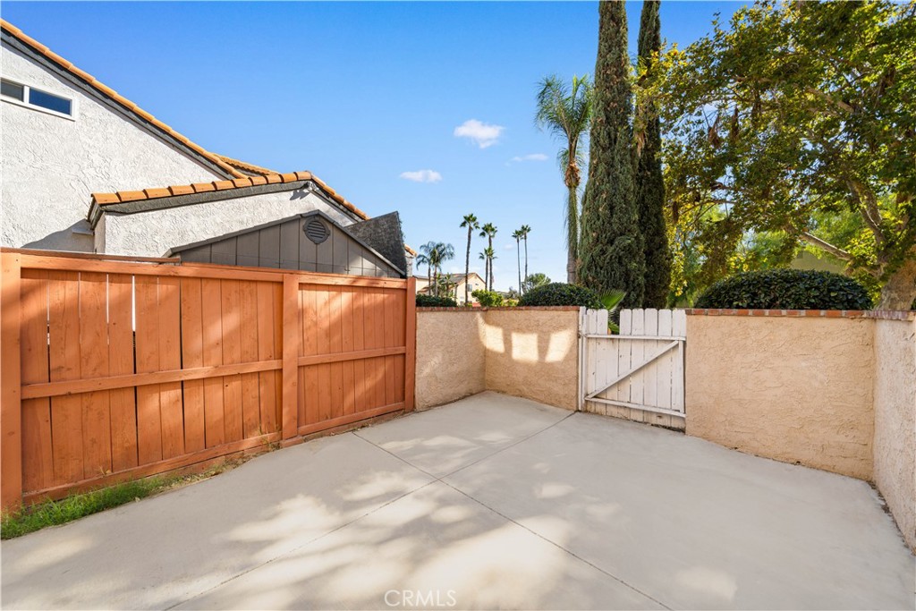 23592 Lake Valley Dr Property Photo 28