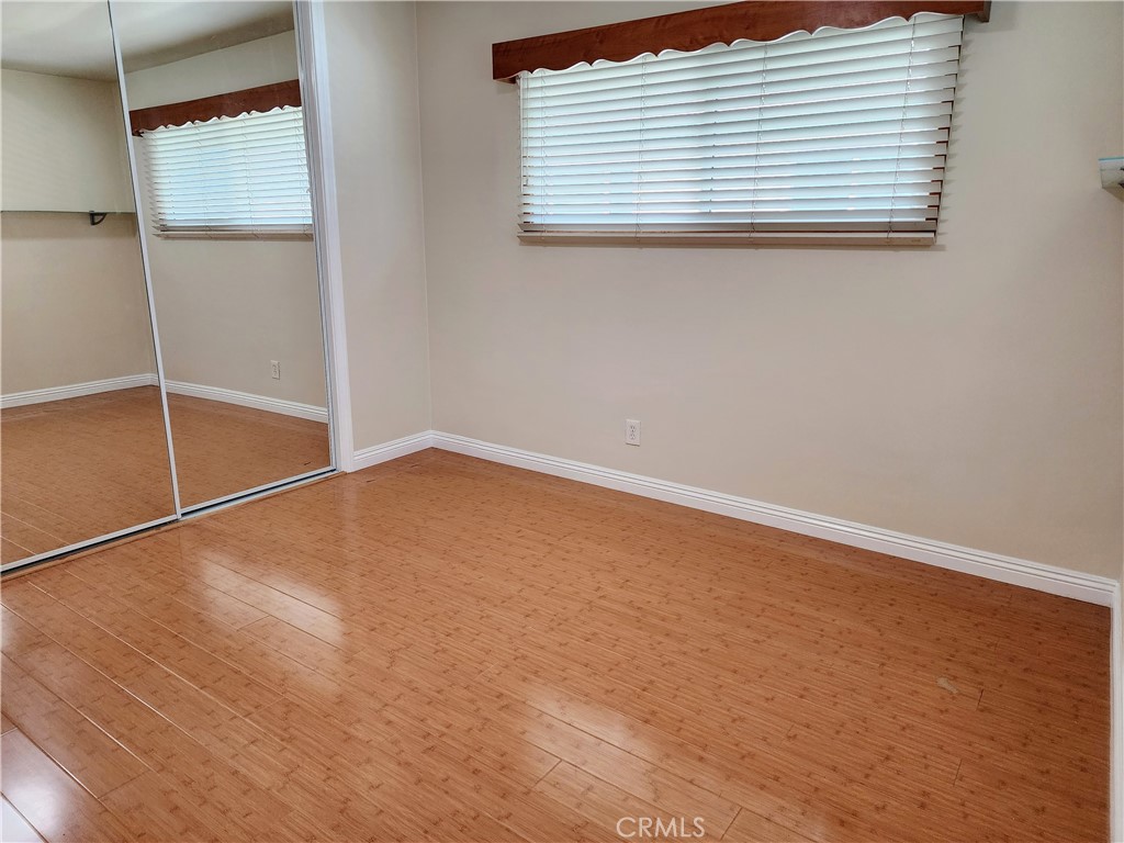 719 S Aldenville Avenue Property Photo 32