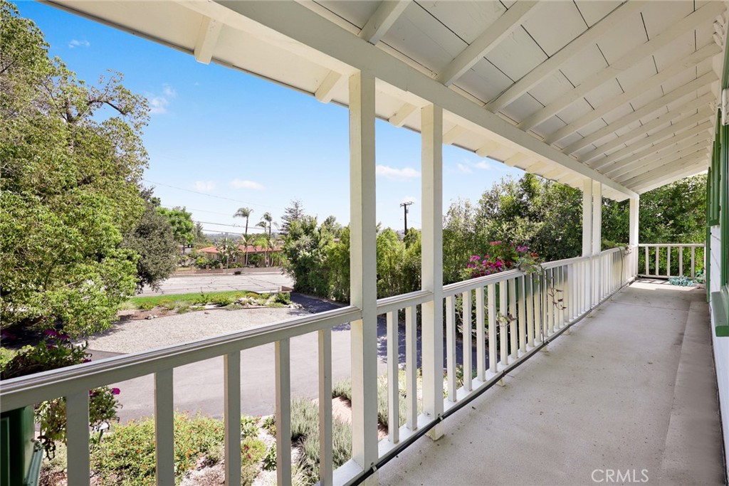 441 N Barranca Property Photo 46