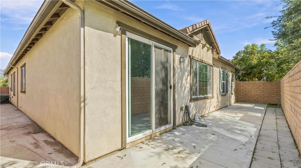 3400 E Foxglove Property Photo 14