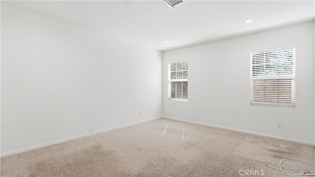 3400 E Foxglove Property Photo 22