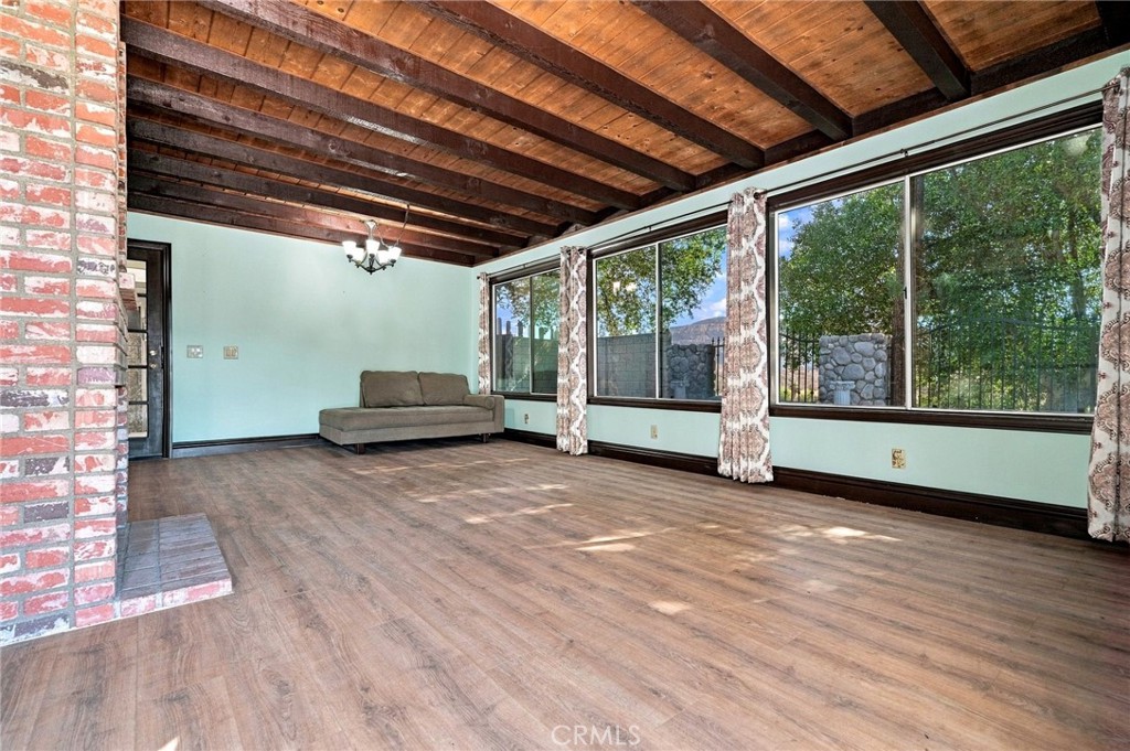 19015 Envoy Property Photo 23