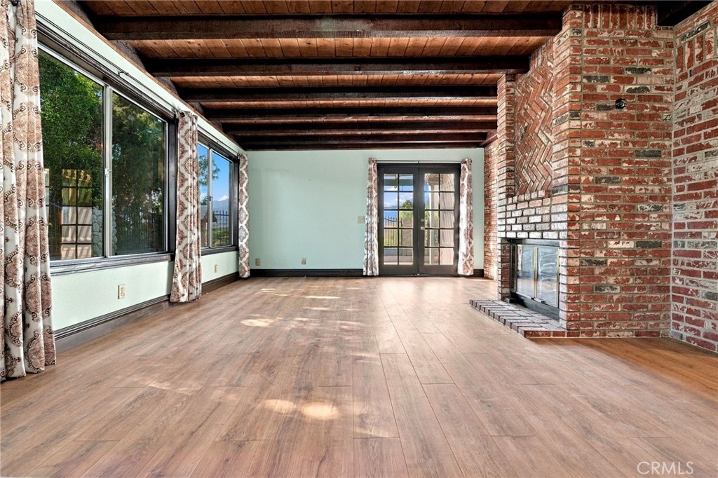 19015 Envoy Property Photo 27
