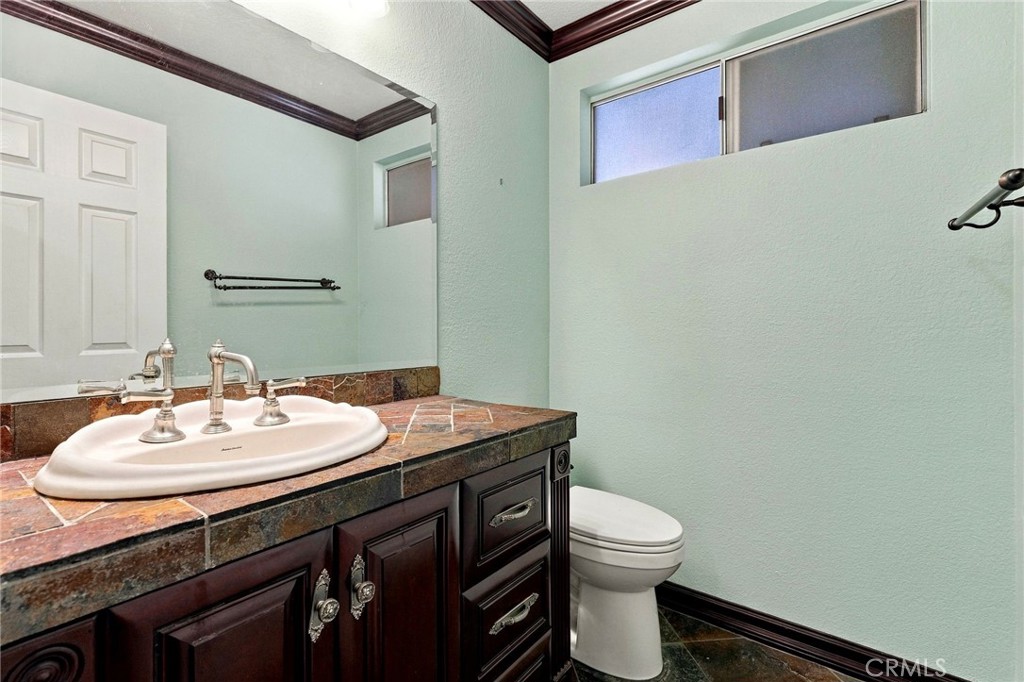 19015 Envoy Property Photo 29