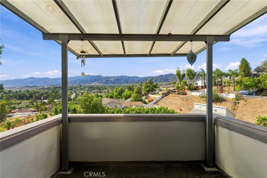 19015 Envoy Property Photo 34
