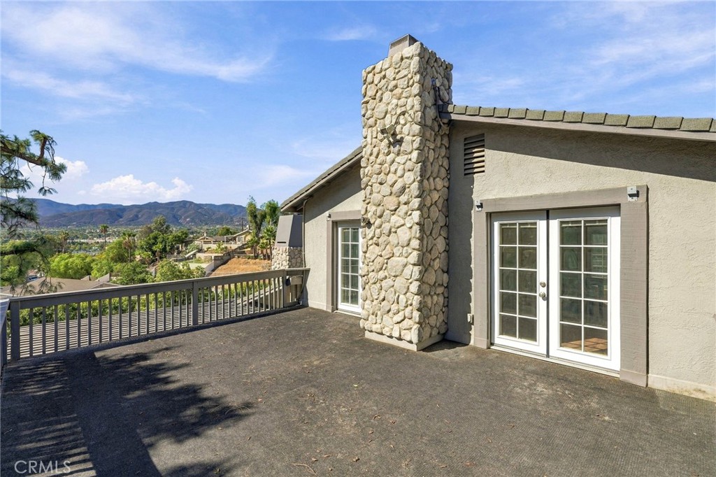 19015 Envoy Property Photo 43