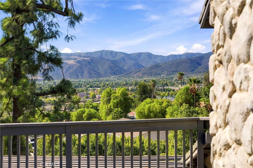 19015 Envoy Property Photo 45