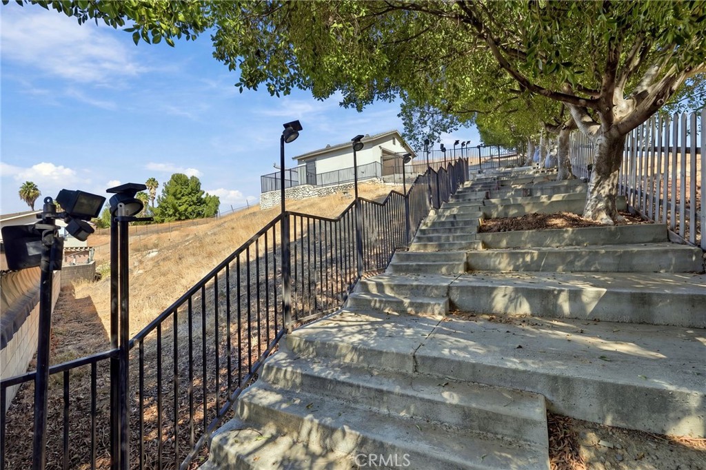 19015 Envoy Property Photo 54