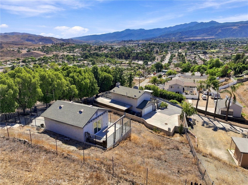 19015 Envoy Property Photo 62
