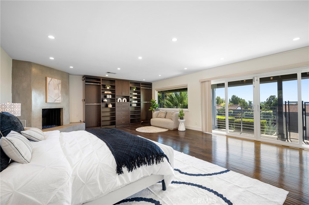 334 Hill Property Photo 18