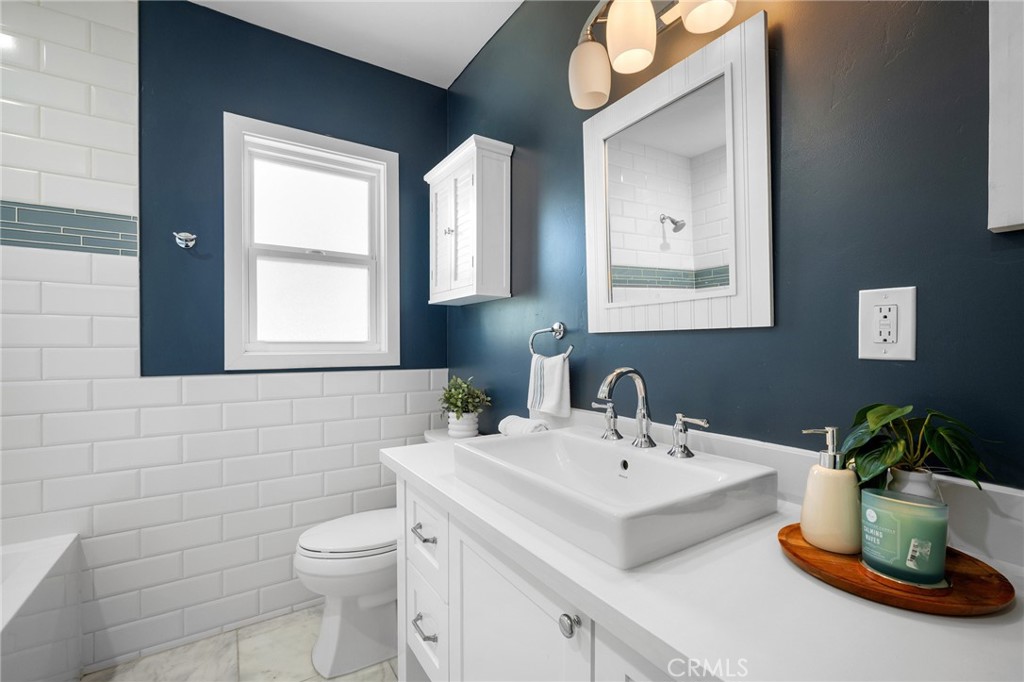 334 Hill Property Photo 25