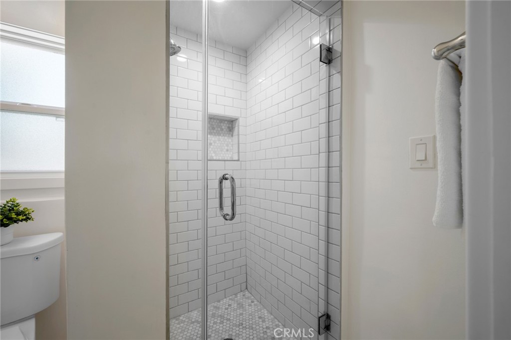 334 Hill Property Photo 34